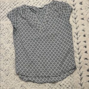 H & M Black and White Patterned Women's Top